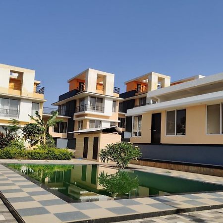 Royal Meadows - Igatpuri Bungalow C Extérieur photo