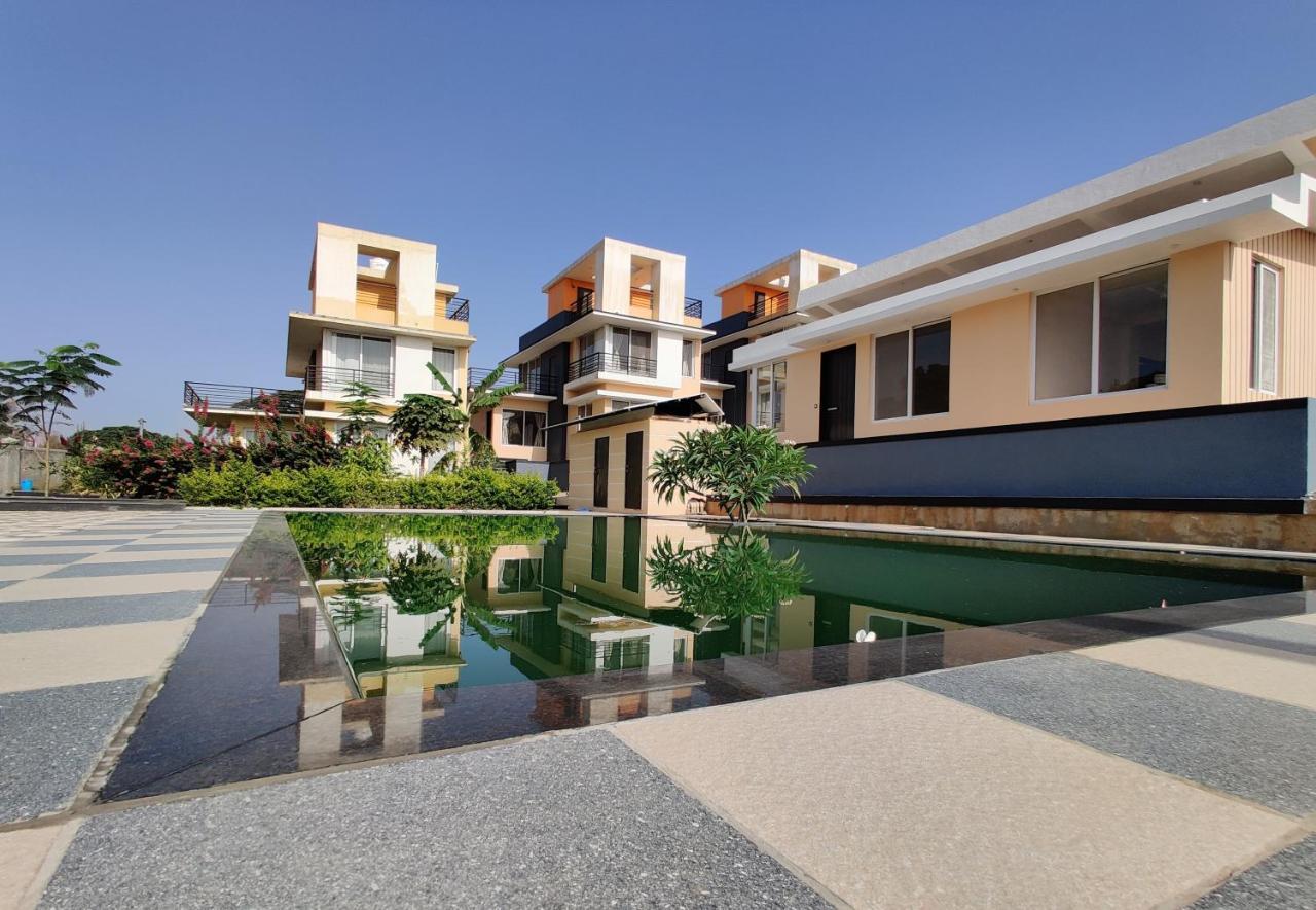 Royal Meadows - Igatpuri Bungalow C Extérieur photo